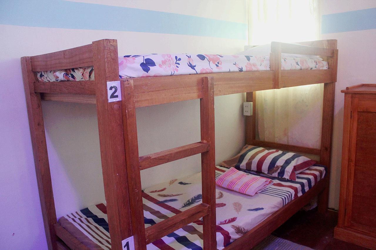 J'S Backpackers Hostel ダバオ　シティ エクステリア 写真